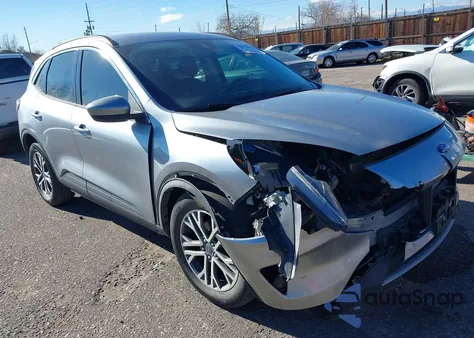 2021 Ford Escape Sel Hybrid z USA, uszkodzony, nr VIN 1FMCU9CZ7MUA51926